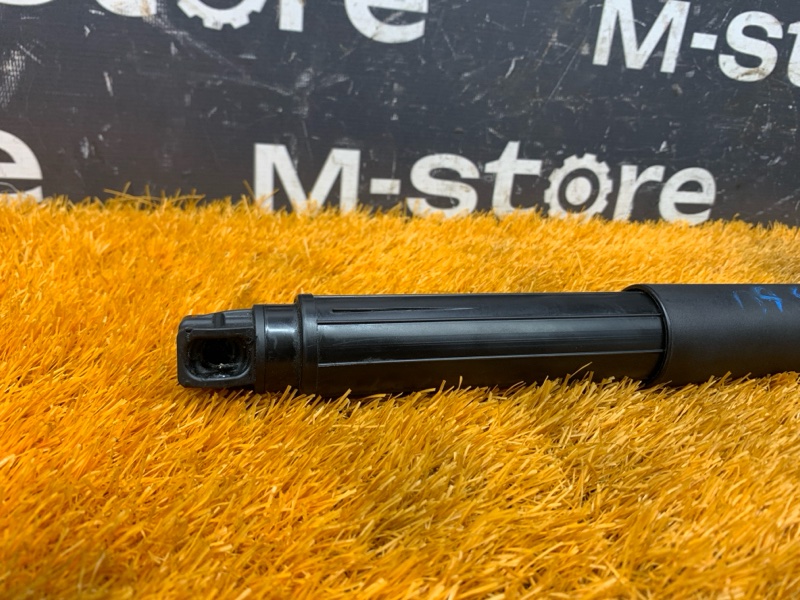 амортизатор багажника, 9000 рублей, Красноярск