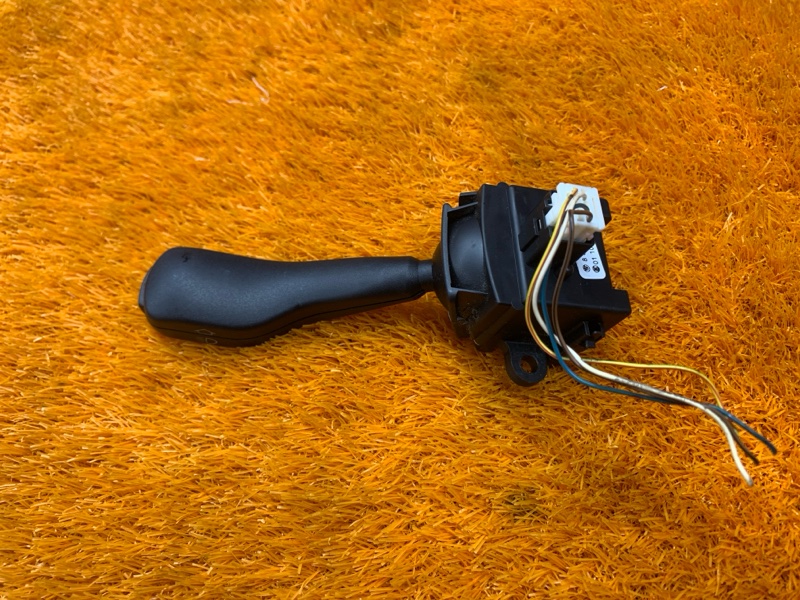 переключатель поворотов, 1000 рублей, Красноярск