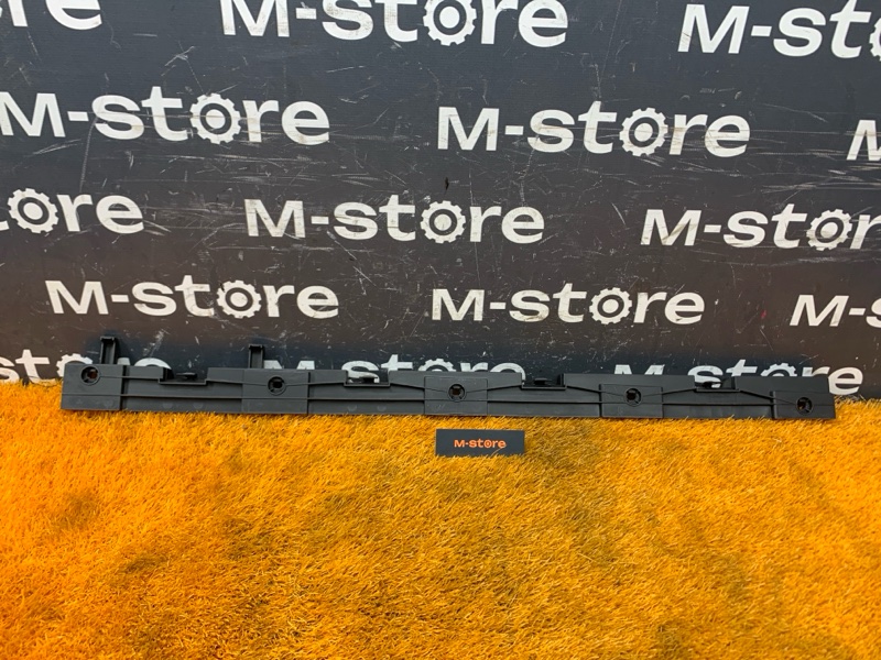 кронштейн порога, 400 рублей, Красноярск