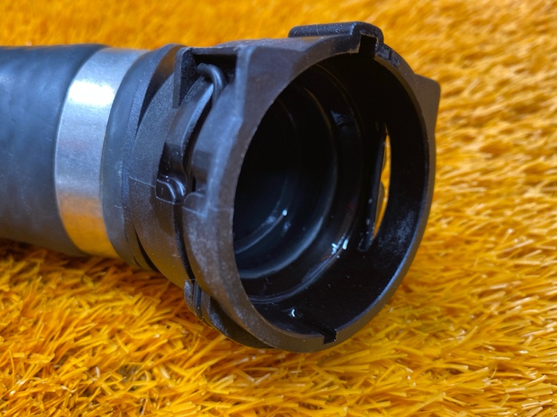 Патрубок радиатора верхний, 1000 рублей, Красноярск