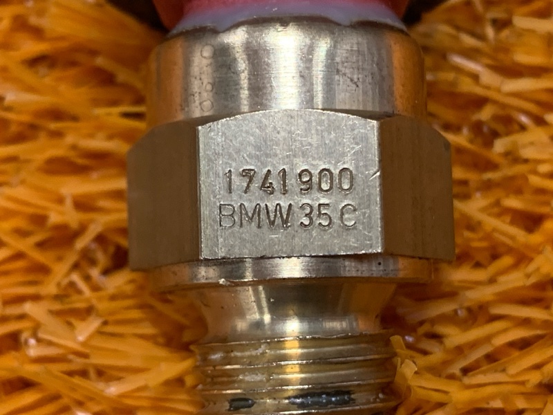 датчик температуры охлаждающей жидкости, 200 рублей, Красноярск