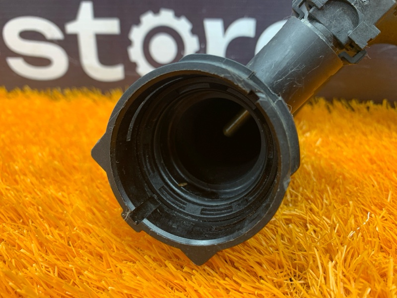 Патрубок системы охлаждения, 4000 рублей, Красноярск