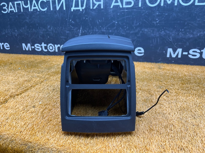 подлокотник, 1000 рублей, Красноярск