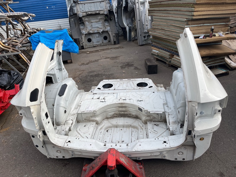 Задняя часть кузова, 12640 рублей, Красноярск