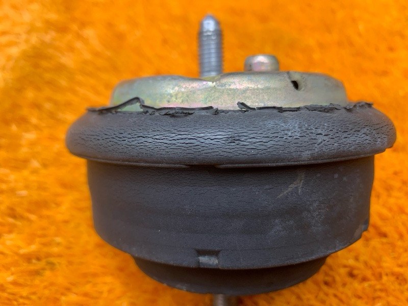 подушка двигателя, 1000 рублей, Красноярск