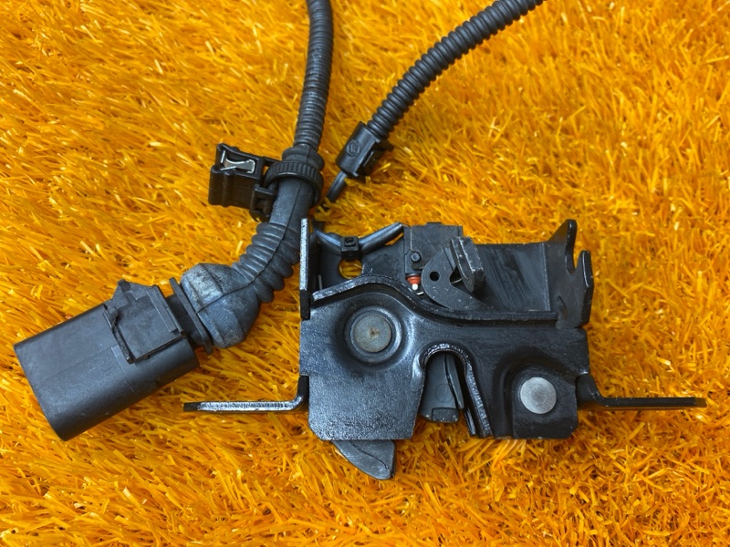 замок капота, 1000 рублей, Красноярск