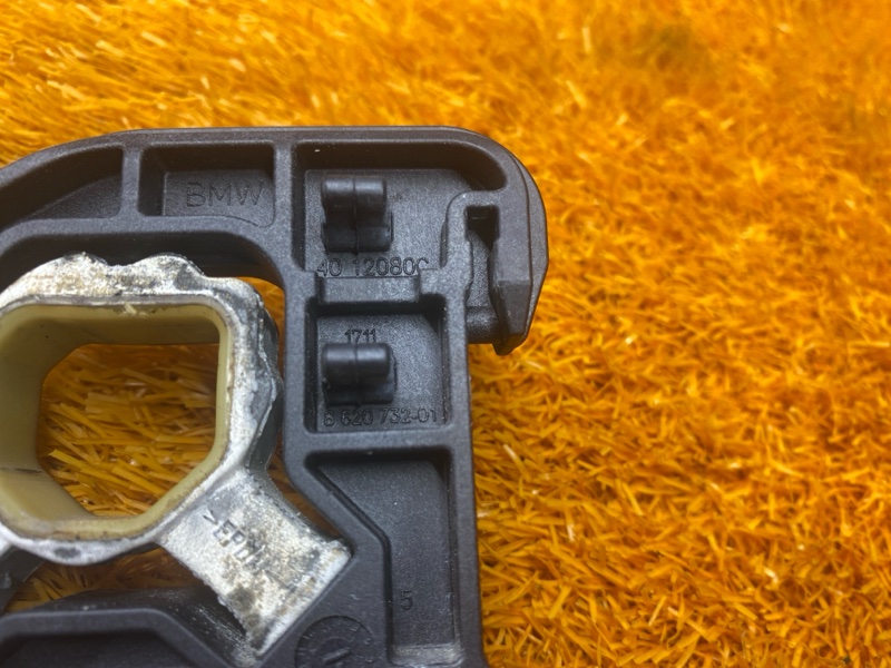 Кронштейн радиатора, 500 рублей, Красноярск