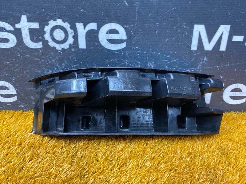 крепление бампера, 1000 рублей, Красноярск