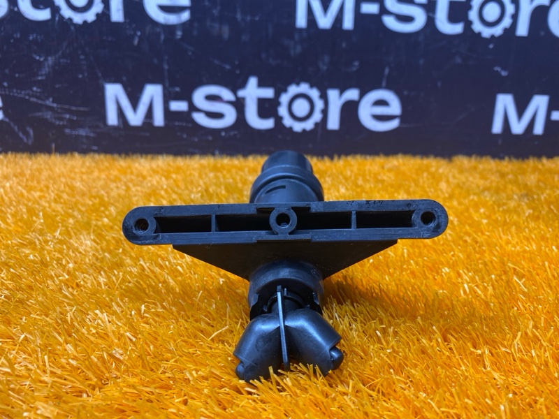 Форсунка омывателя фары, 1000 рублей, Красноярск