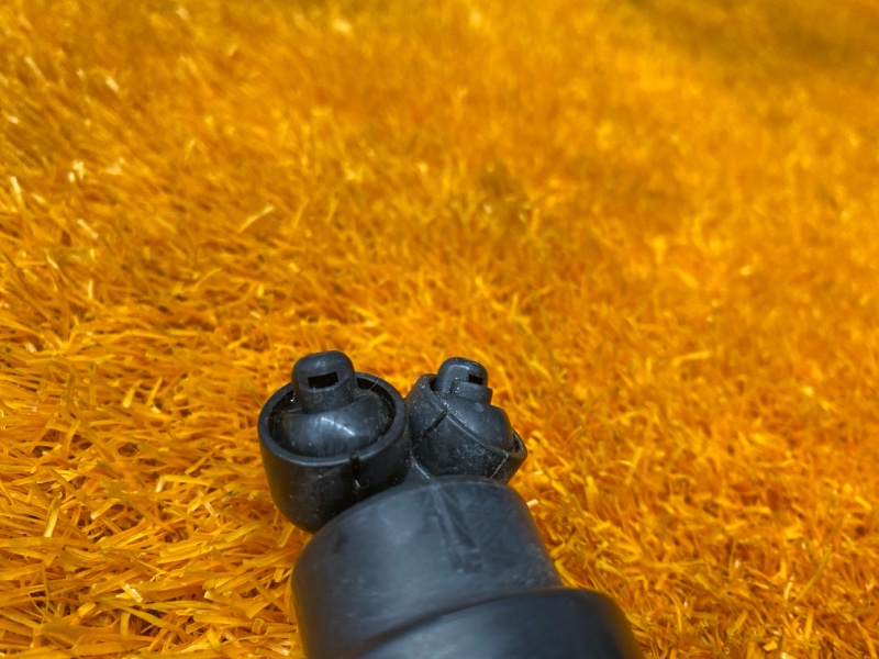 Форсунка омывателя фары, 1000 рублей, Красноярск