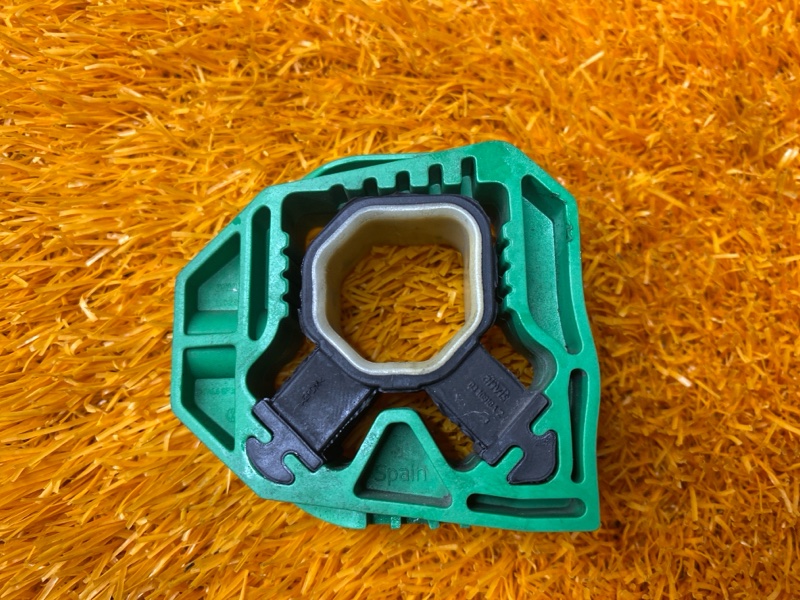 Кронштейн радиатора, 400 рублей, Красноярск