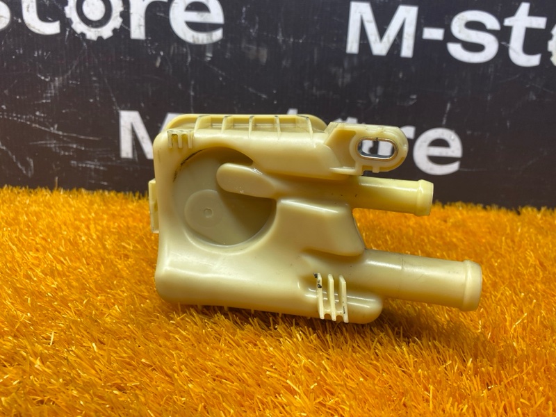 бачок гидроусилителя, 500 рублей, Красноярск