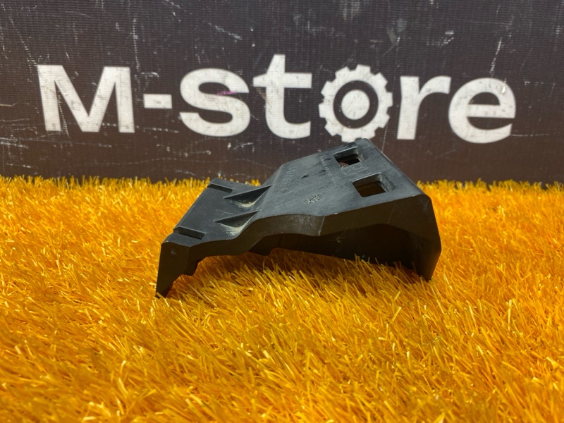 Кронштейн форсунки омывателя фары, 1000 рублей, Красноярск