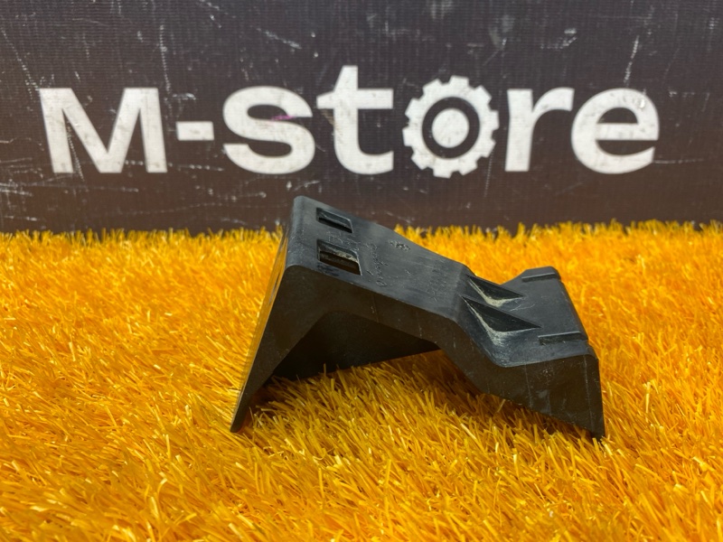 Кронштейн форсунки омывателя фары, 1000 рублей, Красноярск