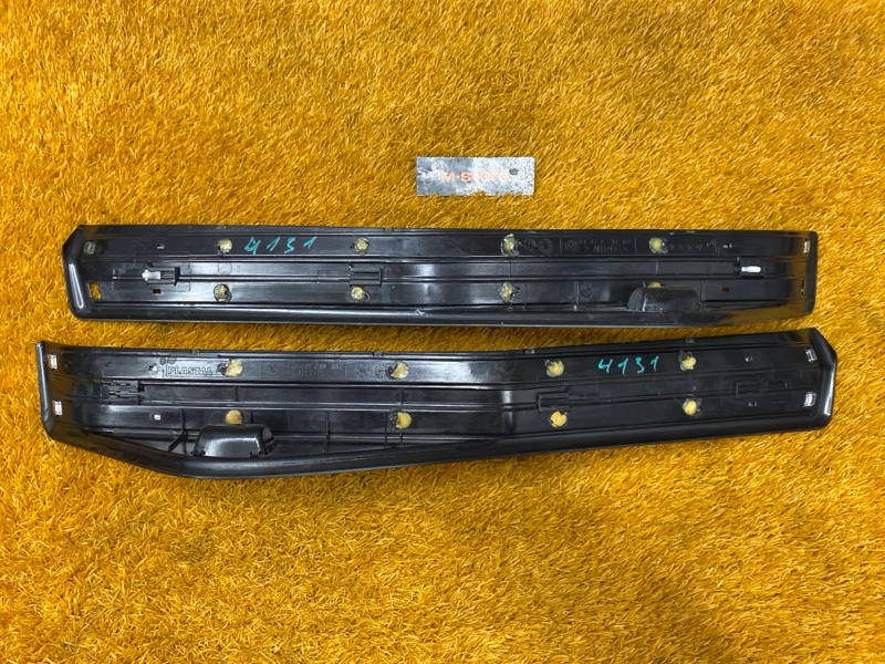 Накладка на порог салона, 2500 рублей, Красноярск