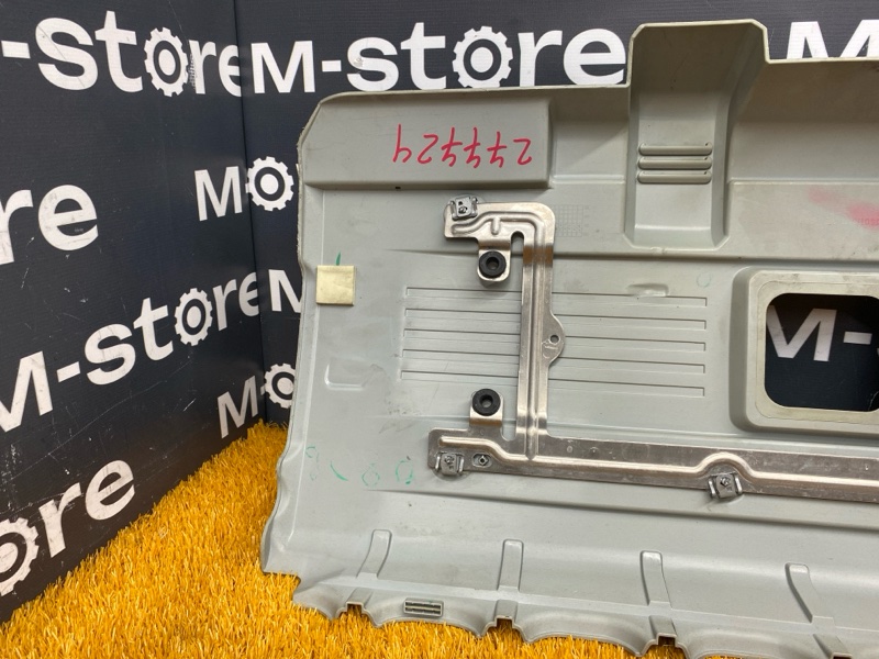 крышка двигателя, 1900 рублей, Красноярск