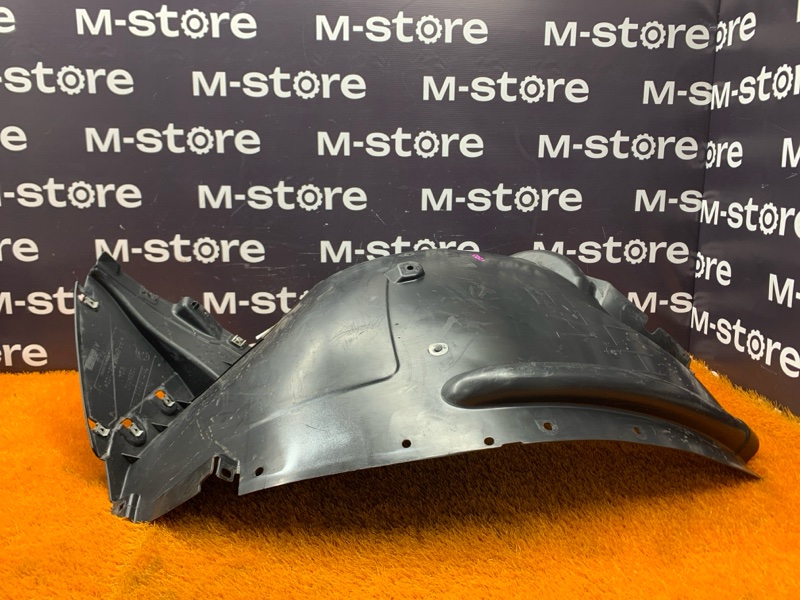 подкрылок, 9000 рублей, Красноярск