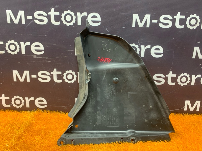 подкрылок, 2500 рублей, Красноярск