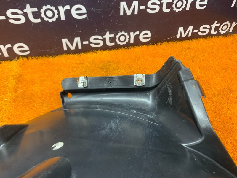 подкрылок, 600 рублей, Красноярск