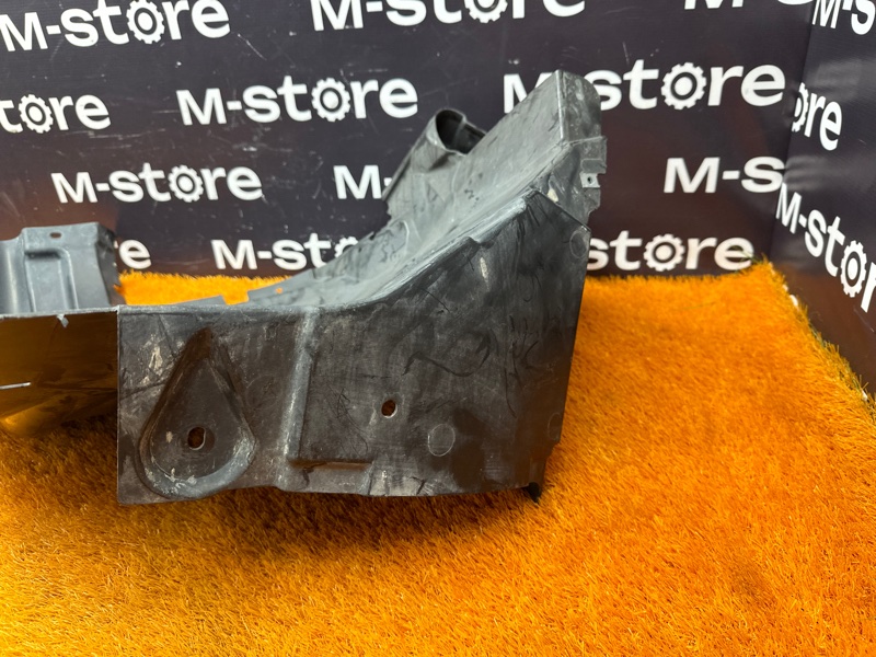 подкрылок, 2000 рублей, Красноярск