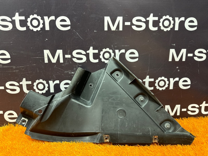 подкрылок, 700 рублей, Красноярск