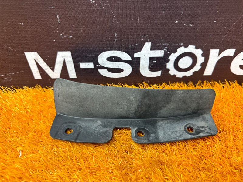 подкрылок, 800 рублей, Красноярск