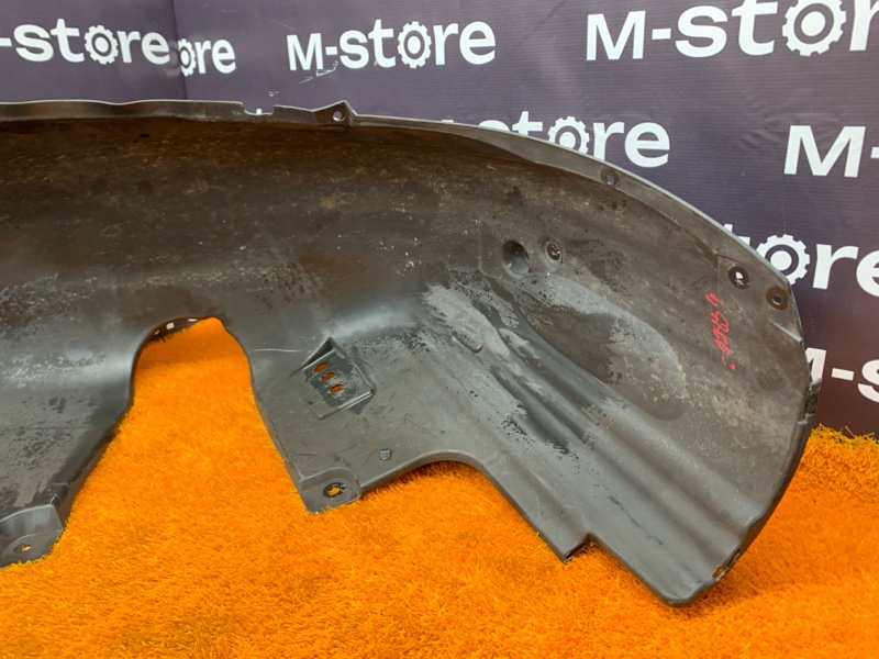 подкрылок, 1000 рублей, Красноярск