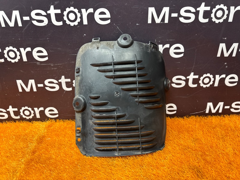 подкрылок, 300 рублей, Красноярск