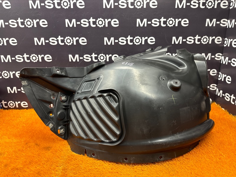 подкрылок, 5000 рублей, Красноярск