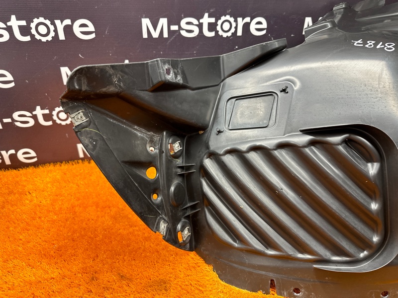 подкрылок, 5000 рублей, Красноярск