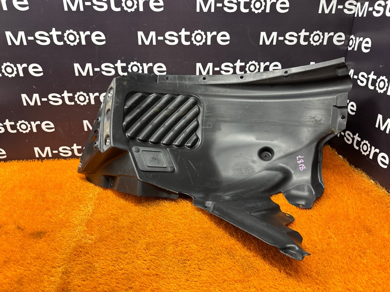 подкрылок, 5000 рублей, Красноярск