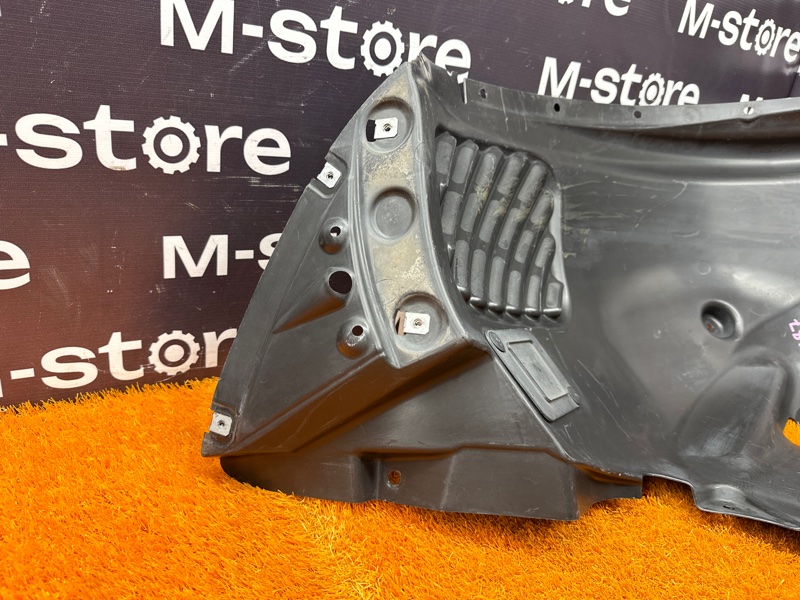 подкрылок, 5000 рублей, Красноярск