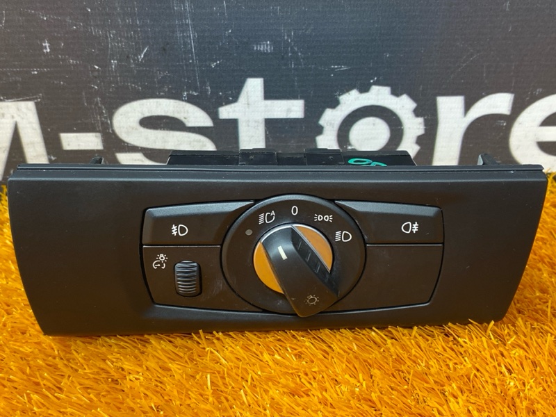 Переключатель света фар, 1000 рублей, Красноярск