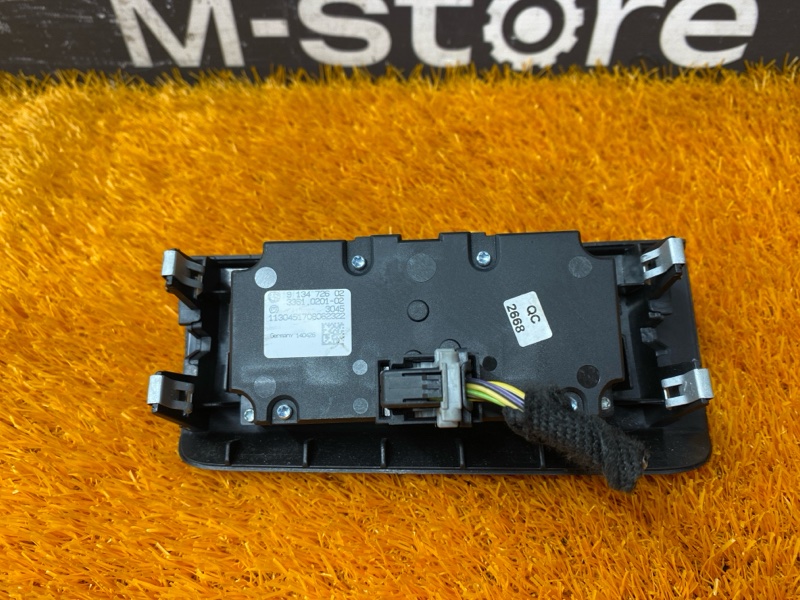 Переключатель света фар, 1000 рублей, Красноярск