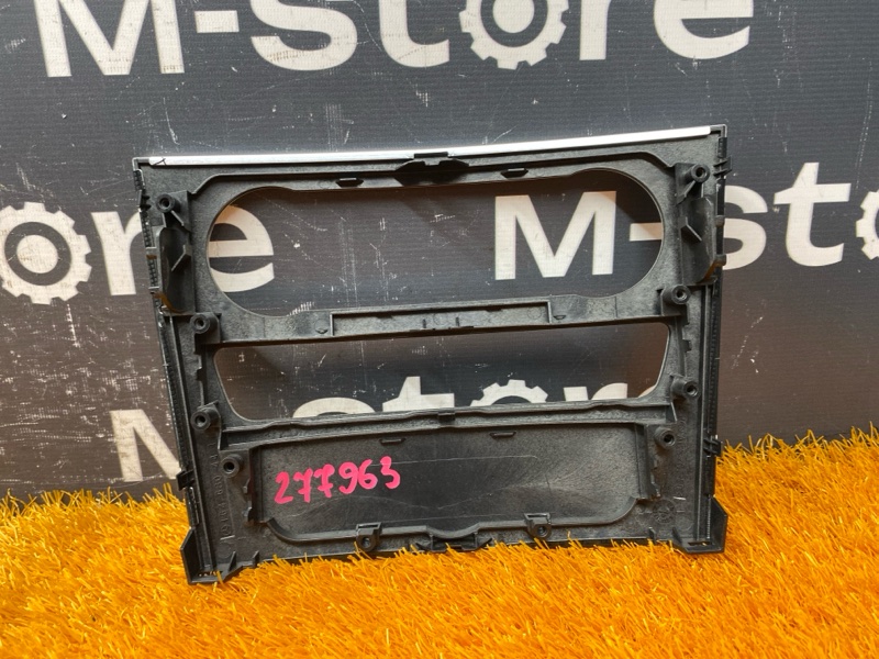 Накладка центральной консоли, 1000 рублей, Красноярск