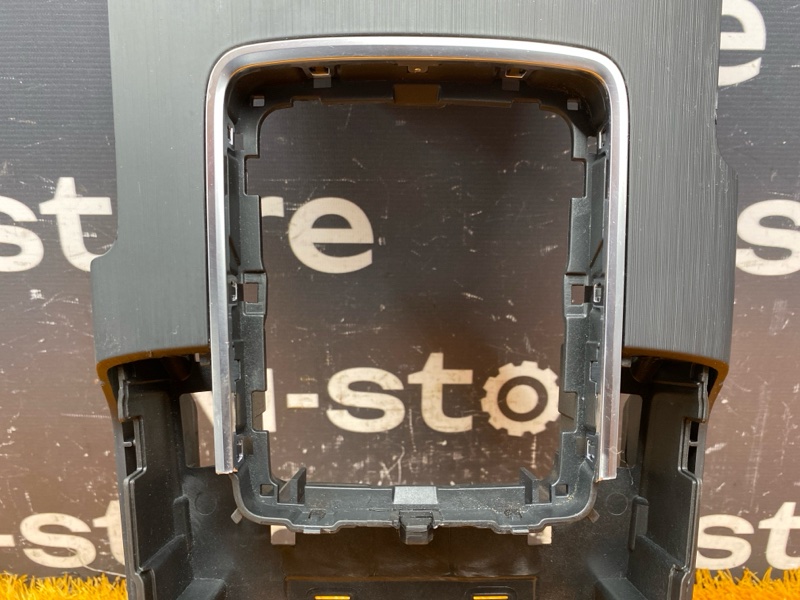 центральная консоль, 3500 рублей, Красноярск