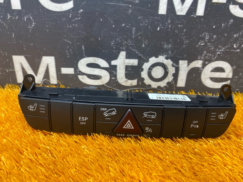 Блок кнопок (подогрев сидений), 1200 рублей, Красноярск