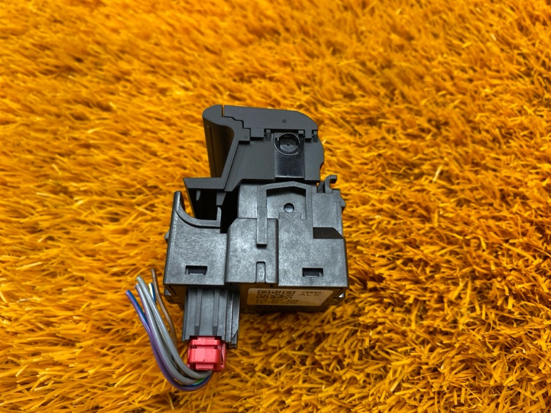 Кнопка стояночного тормоза, 800 рублей, Красноярск