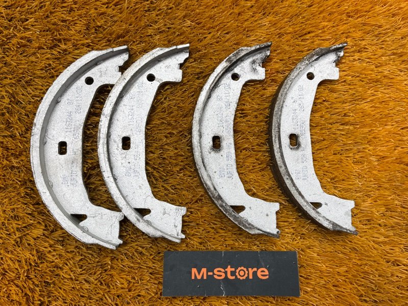 Колодки ручника, 500 рублей, Красноярск