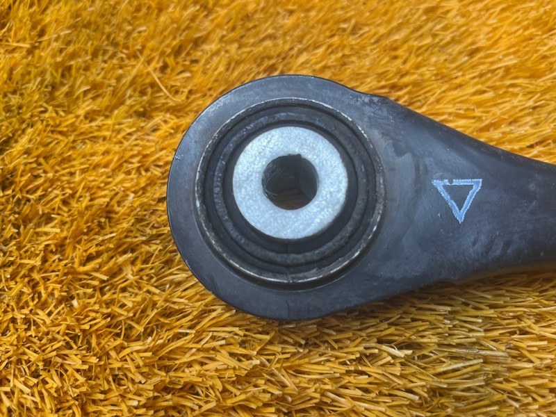 Рычаг подвески верхний, 300 рублей, Красноярск