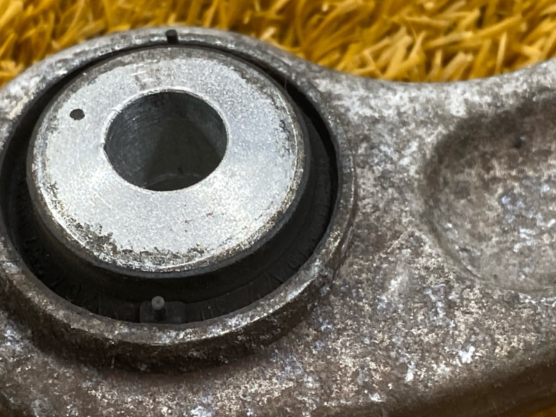 Рычаг подвески верхний, 900 рублей, Красноярск