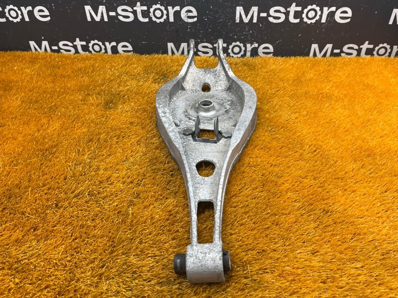 Рычаг подвески верхний, 500 рублей, Красноярск