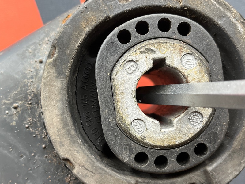 Балка поперечная (подрамник), 2500 рублей, Красноярск