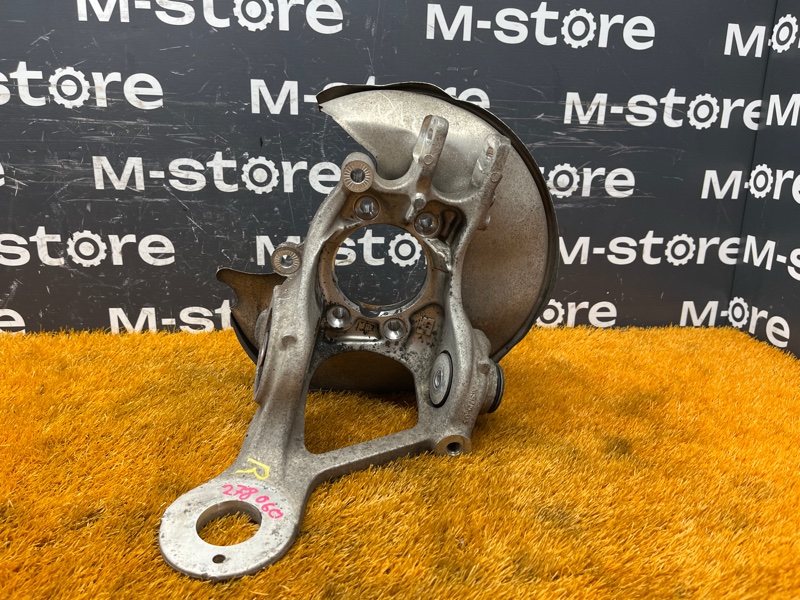 кулак поворотный, 1400 рублей, Красноярск