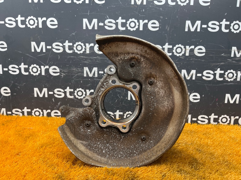 кулак поворотный, 1400 рублей, Красноярск