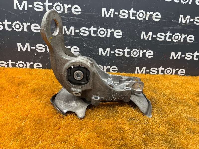 кулак поворотный, 1400 рублей, Красноярск