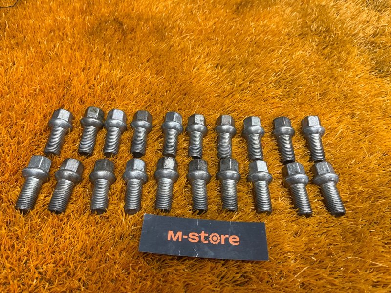 болт колесный, 2000 рублей, Красноярск