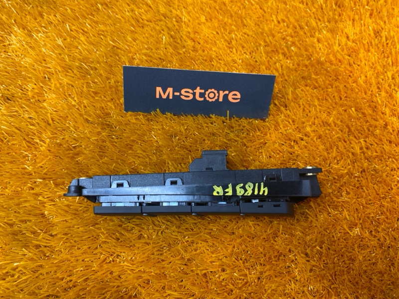 кнопка памяти сидений, 600 рублей, Красноярск