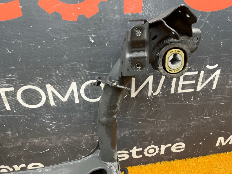 Балка поперечная (подрамник), 11000 рублей, Красноярск