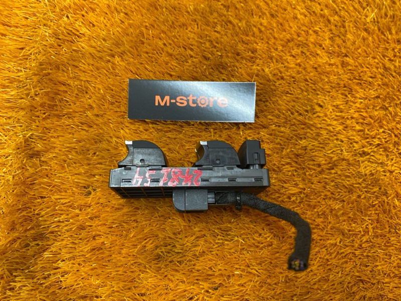 Блок управления стеклоподъемниками, 3500 рублей, Красноярск